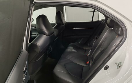 Toyota Camry, 2021 год, 3 479 000 рублей, 12 фотография