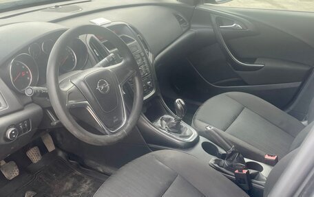 Opel Astra J, 2012 год, 700 000 рублей, 6 фотография