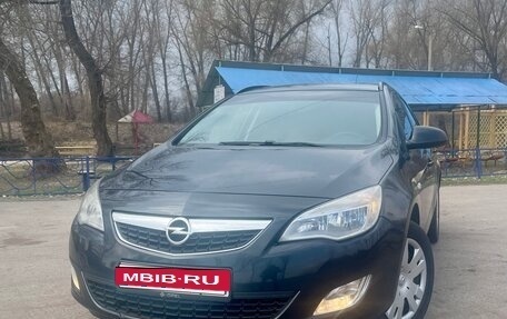 Opel Astra J, 2012 год, 700 000 рублей, 10 фотография
