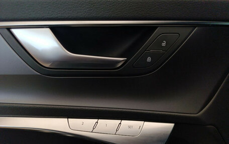 Audi A6, 2019 год, 3 599 000 рублей, 15 фотография