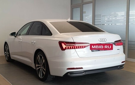 Audi A6, 2019 год, 3 599 000 рублей, 6 фотография