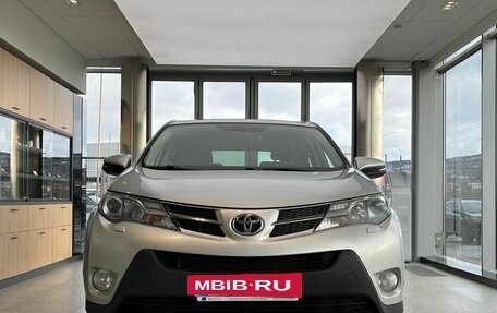 Toyota RAV4, 2013 год, 1 649 000 рублей, 2 фотография