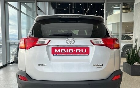 Toyota RAV4, 2013 год, 1 649 000 рублей, 9 фотография