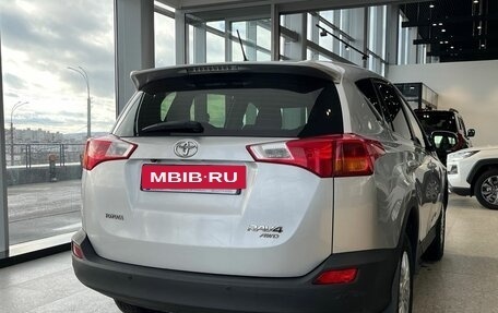 Toyota RAV4, 2013 год, 1 649 000 рублей, 10 фотография