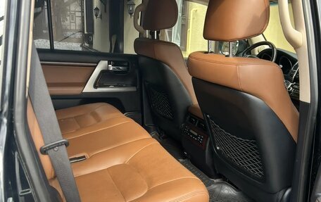 Toyota Land Cruiser 200, 2015 год, 4 300 000 рублей, 13 фотография