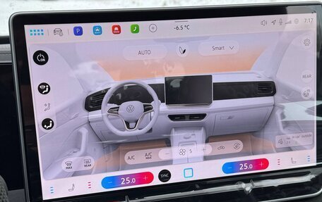 Volkswagen Tiguan, 2025 год, 4 659 000 рублей, 10 фотография