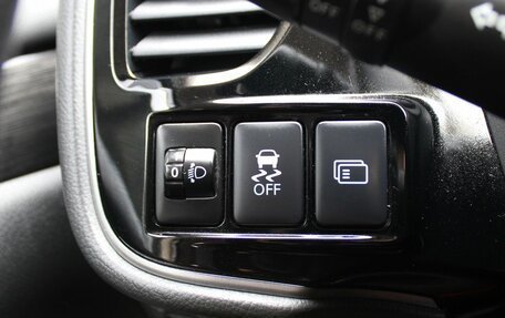 Mitsubishi Outlander III рестайлинг 3, 2016 год, 1 839 000 рублей, 11 фотография