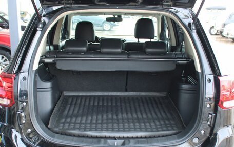 Mitsubishi Outlander III рестайлинг 3, 2016 год, 1 839 000 рублей, 24 фотография