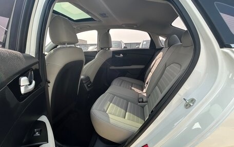 KIA K3, 2022 год, 1 720 000 рублей, 25 фотография