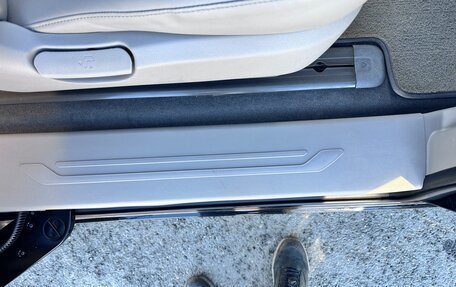 KIA Carnival III, 2018 год, 2 490 000 рублей, 13 фотография