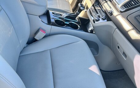 KIA Carnival III, 2018 год, 2 490 000 рублей, 9 фотография