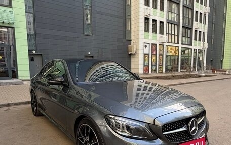 Mercedes-Benz C-Класс, 2018 год, 3 500 000 рублей, 15 фотография