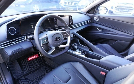 Hyundai Elantra, 2025 год, 2 399 000 рублей, 20 фотография