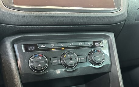 Volkswagen Tiguan II, 2019 год, 2 750 000 рублей, 13 фотография