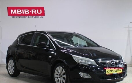 Opel Astra J, 2011 год, 569 000 рублей, 3 фотография