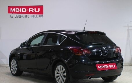 Opel Astra J, 2011 год, 569 000 рублей, 4 фотография