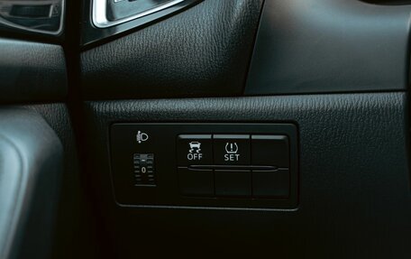 Mazda 3, 2017 год, 1 295 000 рублей, 12 фотография