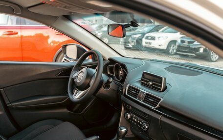 Mazda 3, 2017 год, 1 295 000 рублей, 20 фотография