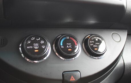 Nissan Note II рестайлинг, 2013 год, 799 000 рублей, 15 фотография