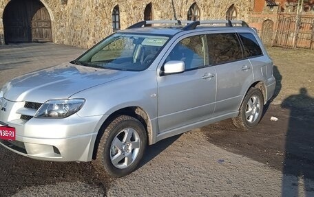Mitsubishi Outlander III рестайлинг 3, 2002 год, 630 000 рублей, 1 фотография