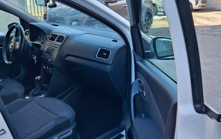 Volkswagen Polo VI (EU Market), 2011 год, 699 000 рублей, 4 фотография