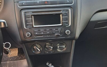 Volkswagen Polo VI (EU Market), 2011 год, 699 000 рублей, 6 фотография