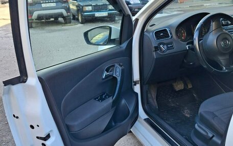 Volkswagen Polo VI (EU Market), 2011 год, 699 000 рублей, 12 фотография