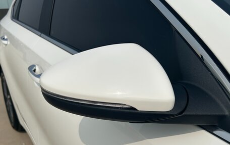 KIA K3, 2022 год, 1 705 000 рублей, 18 фотография