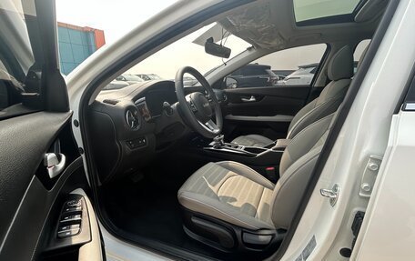 KIA K3, 2022 год, 1 705 000 рублей, 22 фотография