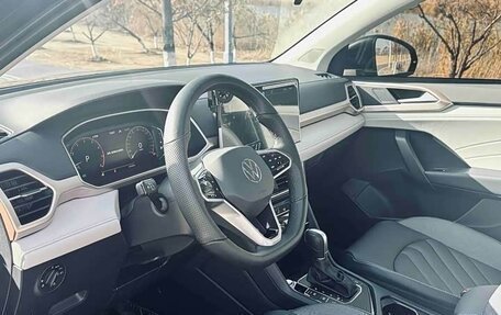 Volkswagen Tharu, 2022 год, 2 096 000 рублей, 10 фотография