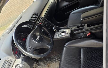 Audi A4, 2002 год, 390 000 рублей, 12 фотография