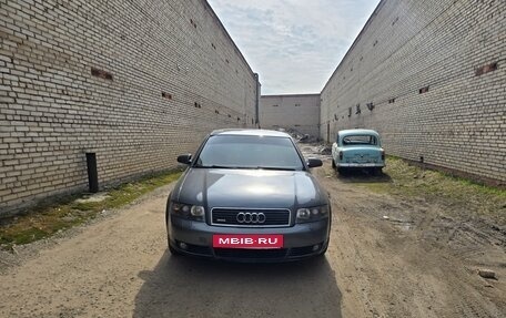 Audi A4, 2002 год, 390 000 рублей, 8 фотография