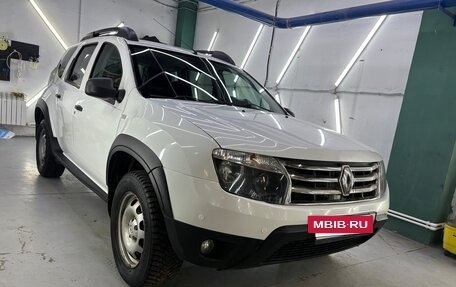 Renault Duster I рестайлинг, 2015 год, 1 000 000 рублей, 2 фотография