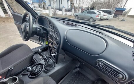 Chevrolet Niva I рестайлинг, 2016 год, 700 000 рублей, 21 фотография