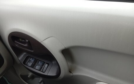 Toyota Passo III, 2011 год, 750 000 рублей, 7 фотография