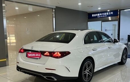 Mercedes-Benz E-Класс, 2025 год, 6 260 000 рублей, 2 фотография