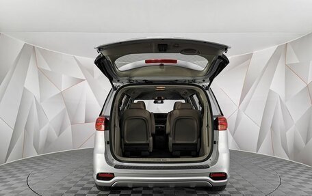 KIA Carnival III, 2018 год, 2 995 000 рублей, 12 фотография