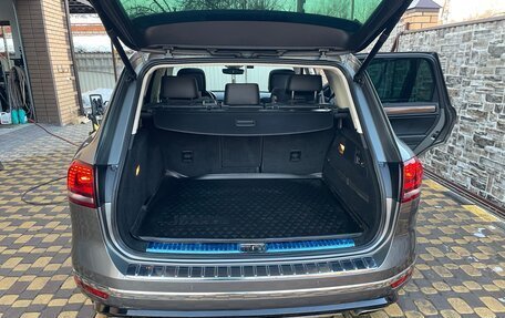 Volkswagen Touareg III, 2017 год, 4 000 000 рублей, 12 фотография