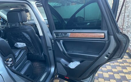 Volkswagen Touareg III, 2017 год, 4 000 000 рублей, 14 фотография