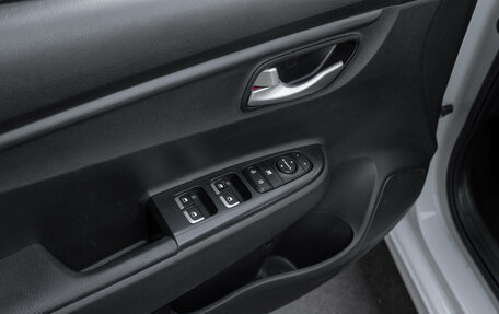 KIA Rio IV, 2018 год, 1 075 000 рублей, 17 фотография