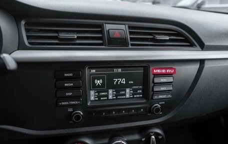 KIA Rio IV, 2018 год, 1 075 000 рублей, 14 фотография