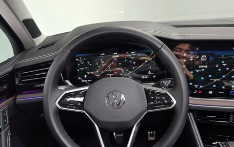 Volkswagen Touran III, 2024 год, 9 870 000 рублей, 7 фотография