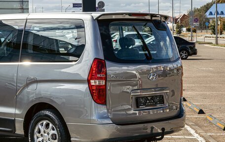 Hyundai Grand Starex Grand Starex I рестайлинг 2, 2014 год, 1 565 000 рублей, 10 фотография