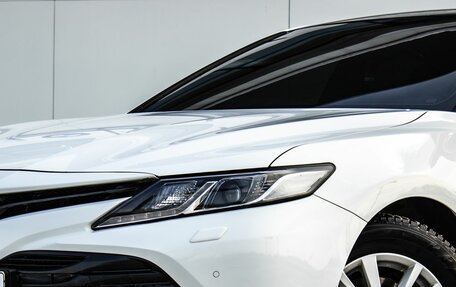 Toyota Camry, 2020 год, 2 600 000 рублей, 8 фотография