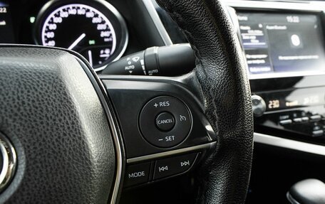 Toyota Camry, 2020 год, 2 600 000 рублей, 19 фотография