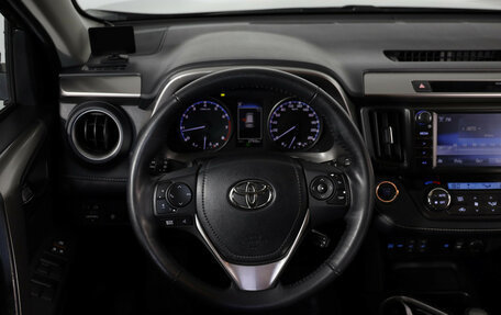 Toyota RAV4, 2018 год, 2 049 000 рублей, 10 фотография