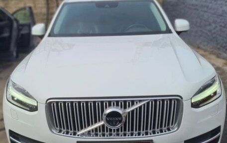 Volvo XC90 II рестайлинг, 2017 год, 3 860 000 рублей, 1 фотография