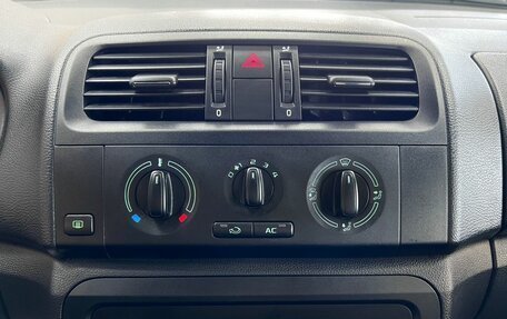 Skoda Fabia II, 2013 год, 775 000 рублей, 18 фотография