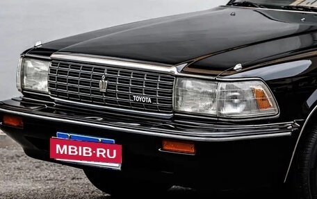 Toyota Crown, 1993 год, 4 500 000 рублей, 2 фотография