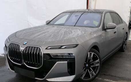 BMW 7 серия, 2025 год, 14 800 000 рублей, 2 фотография